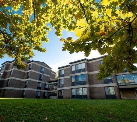 Hotel Au Campus Sherbrooke Exterior foto